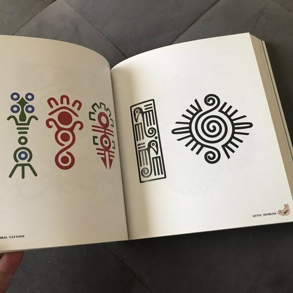 Lot of 3 Art New Age Books Tattoo Designs - Picture 12 of 16